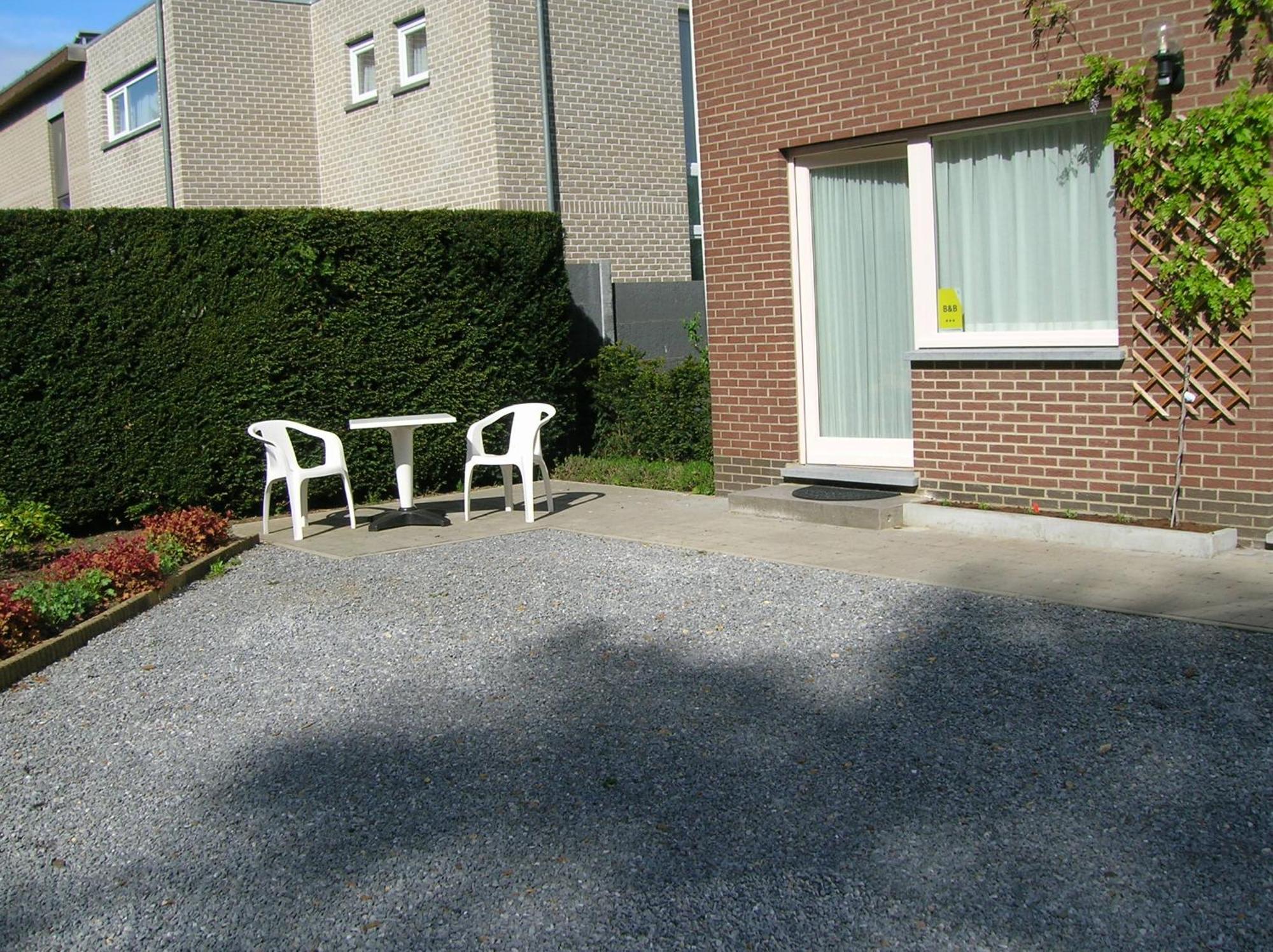 Liry'S Home Tongeren Luaran gambar